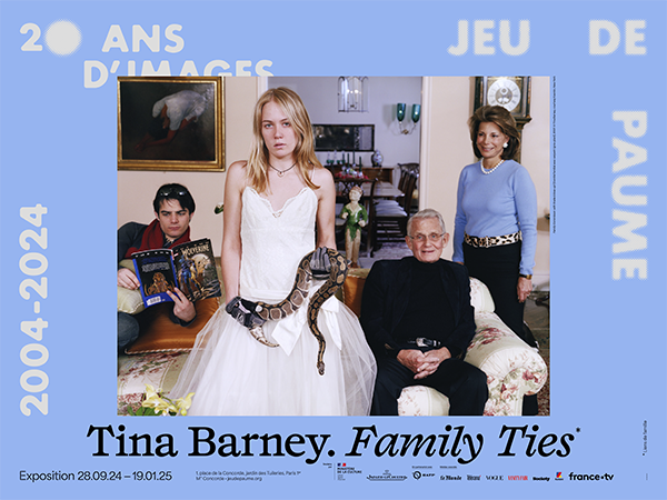 Tina Barney. Family Ties